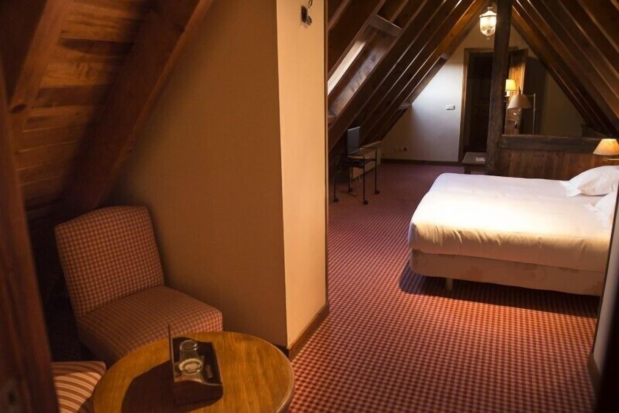 Hotel Chalet Bassibe Baqueira Beret Eksteriør bilde