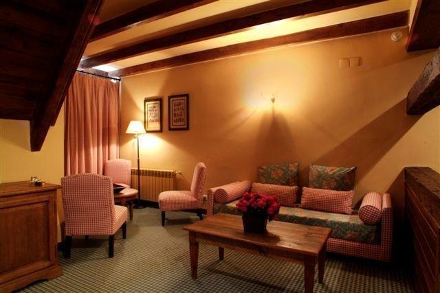 Hotel Chalet Bassibe Baqueira Beret Eksteriør bilde