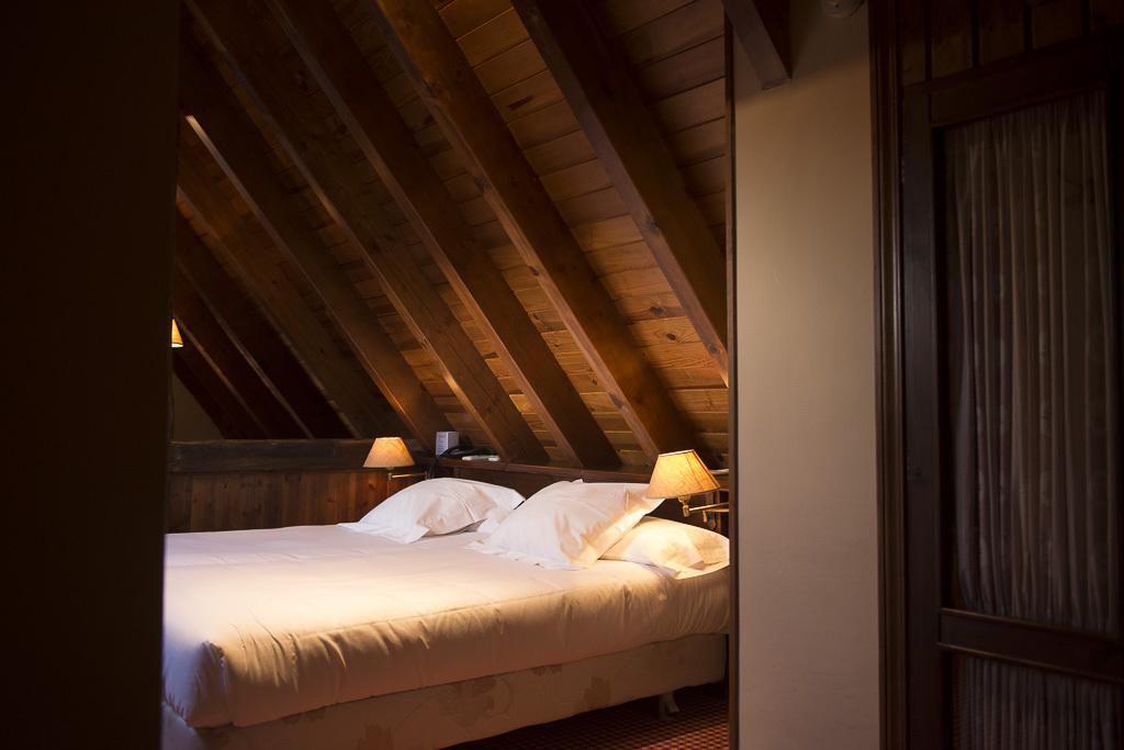 Hotel Chalet Bassibe Baqueira Beret Eksteriør bilde
